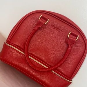 Elizabeth Arden Genuine Leather Purse